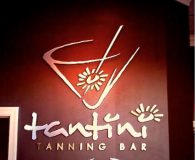 TANTINI TANNING BAR – Combination of Brushed Aluminum & Satin Brass Metalike™ Letters in Glassboro, NJ & Newark, DE